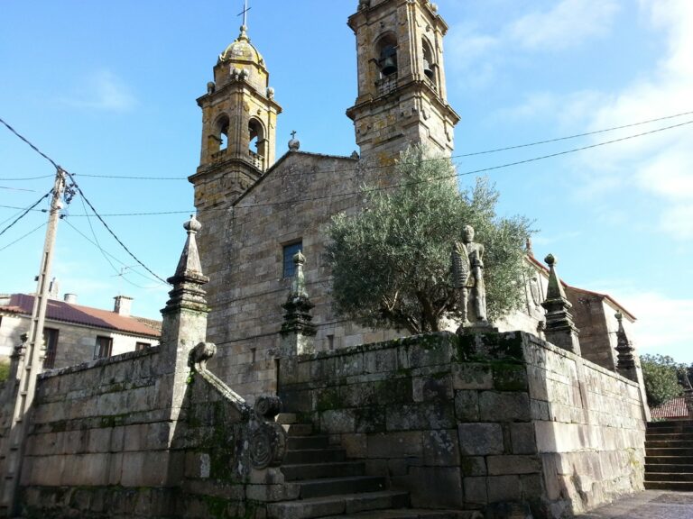 Igrexa de San Bieito - Esquina