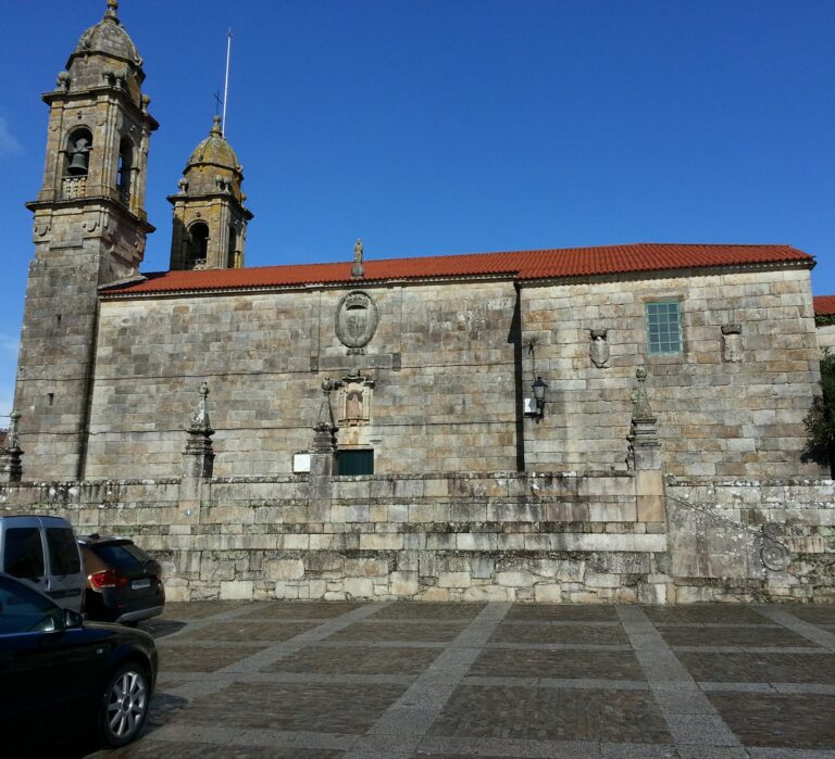 La Igrexa de San Bieito y sus Balboa protectores