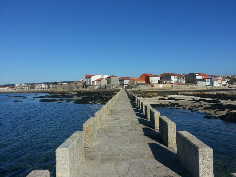 Pasarela Playa A Mouta a Torre de San Sadurniño